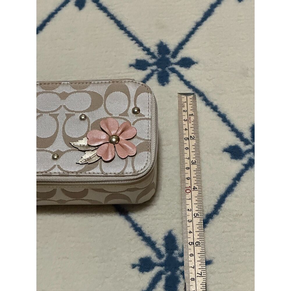 Coach Y2K Signature C Floral Appliqué Jewelry Travel Case Box - Khaki - Picture 7 of 7